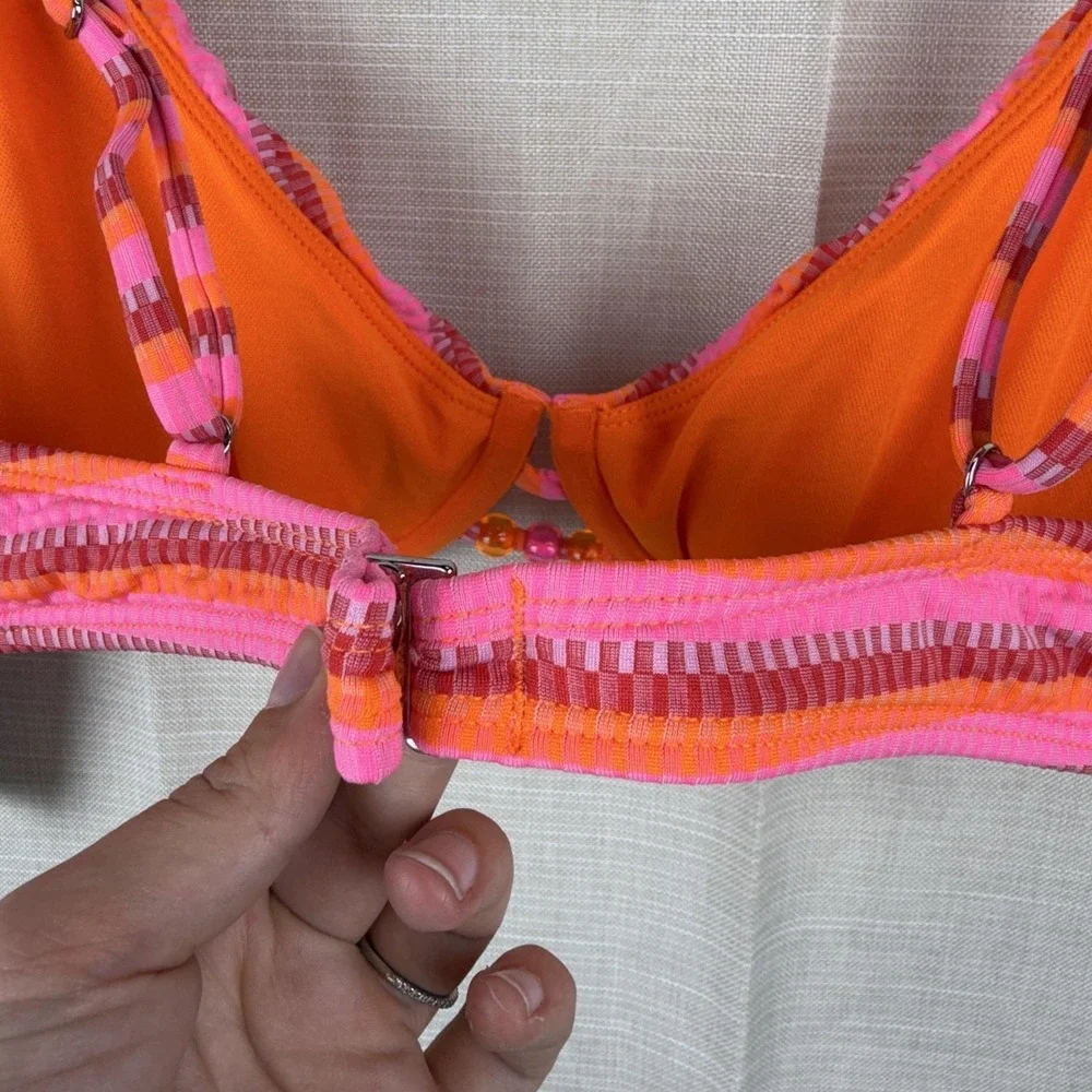 Wild Fable Bikini Top Juniors XL Pink Stripe‎ Underwire Removable Pads Beaded